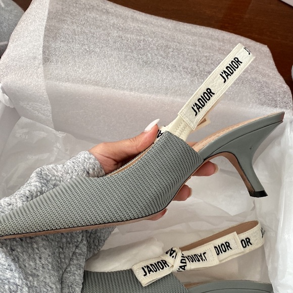 Dior lace back heel - Picture 4 of 6